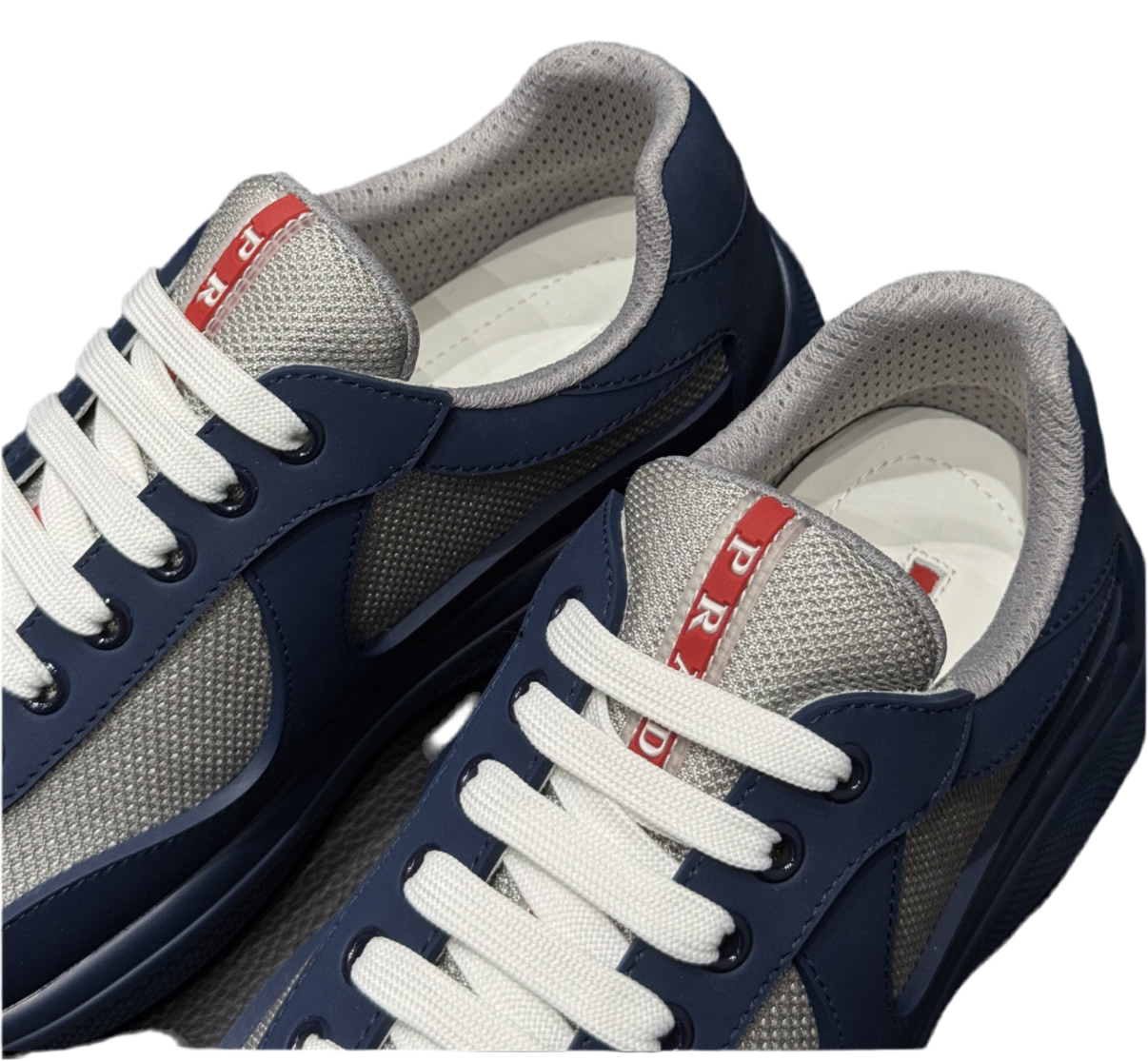 Prada America’s Cup en gomme